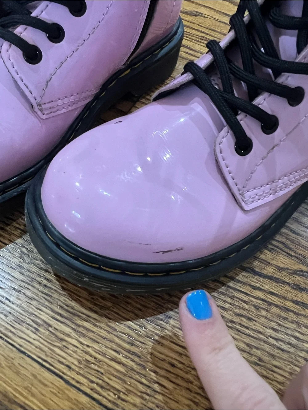 Dr. Martens Kids  1460 Patent Leather Boots Sz 2 Pale Pink Airwalk Combat Boots